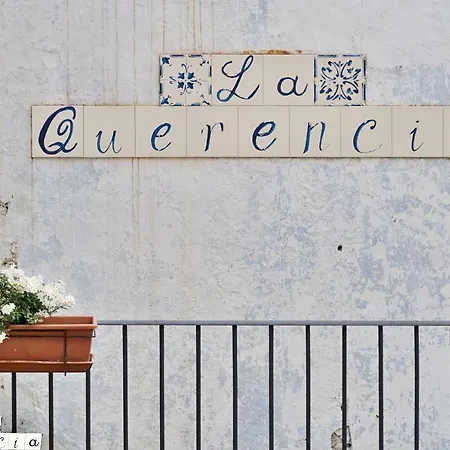 La Querencia Konukevi 4*