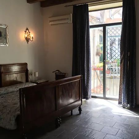 Pensionat La Querencia Palermo